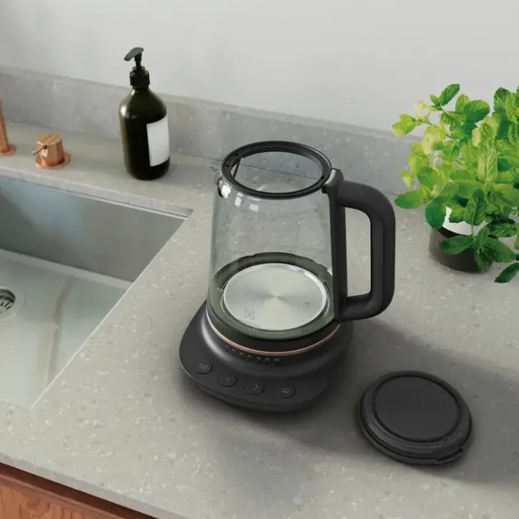 Electrolux Veden/Teenkeitin E7Gk1-8Bp