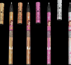 Topmodel Metalligeelikynat